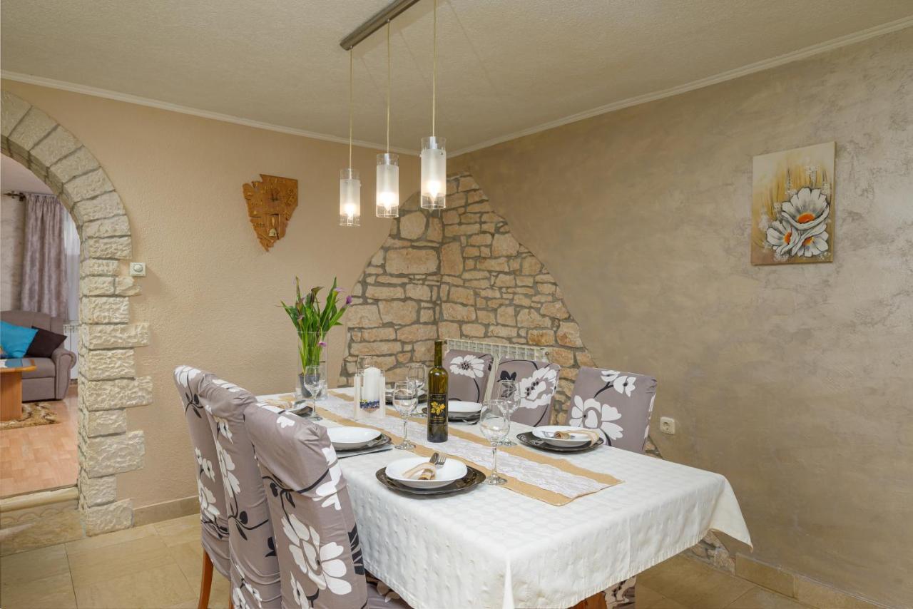 Holiday Apartment Ariella Krizanici Exteriér fotografie