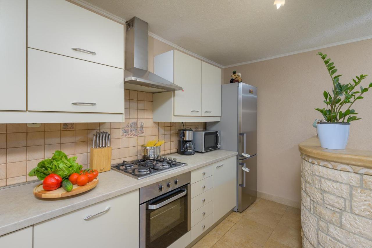 Holiday Apartment Ariella Krizanici Exteriér fotografie